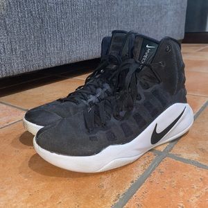 Nike Hyperdunks